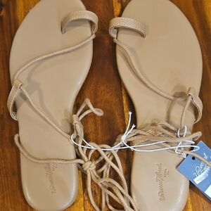 Naturalizer Women's Beige Lace-Up Sandals